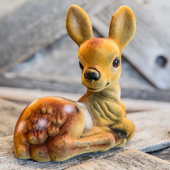 1970’s Vintage Flocked Spotted Fawn/Deer Laying Down Figurine-Christmas Decor - Picture 9 of 11